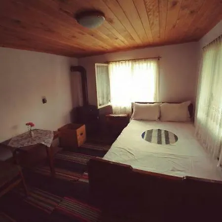 Guest house Балановата Къща Elena